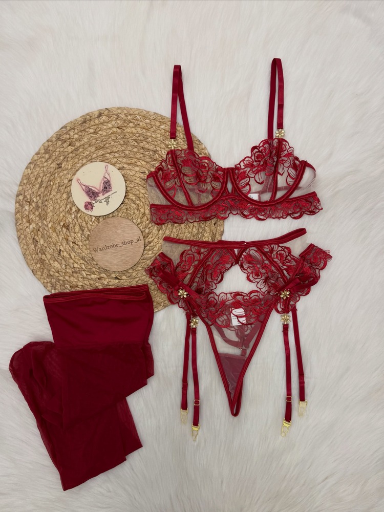 Women's Burgundy Lace Lingerie - Garter Belt Set 评论和价格
